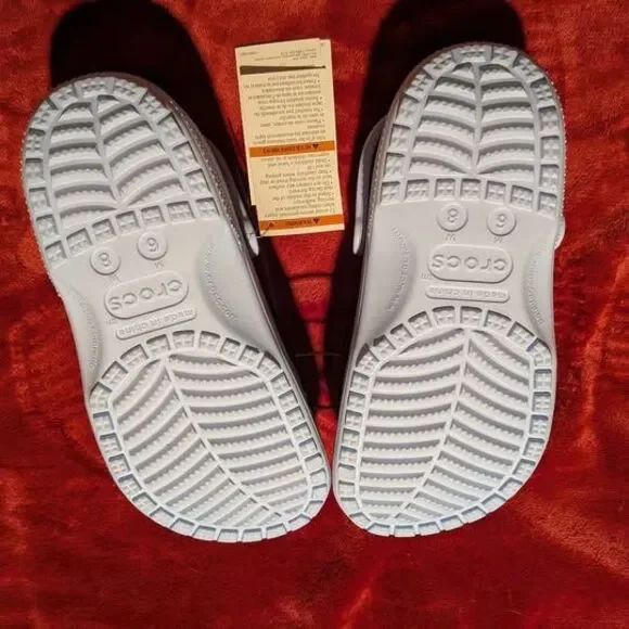 Light Blue Crocs – Size 8W / 6M – NEW with Tags - Picture 2 of 6